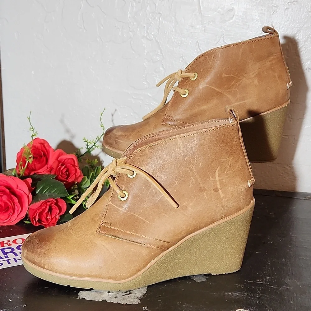 SPERRY Women's Harlow Burnished Leather Wedge Bootie 6